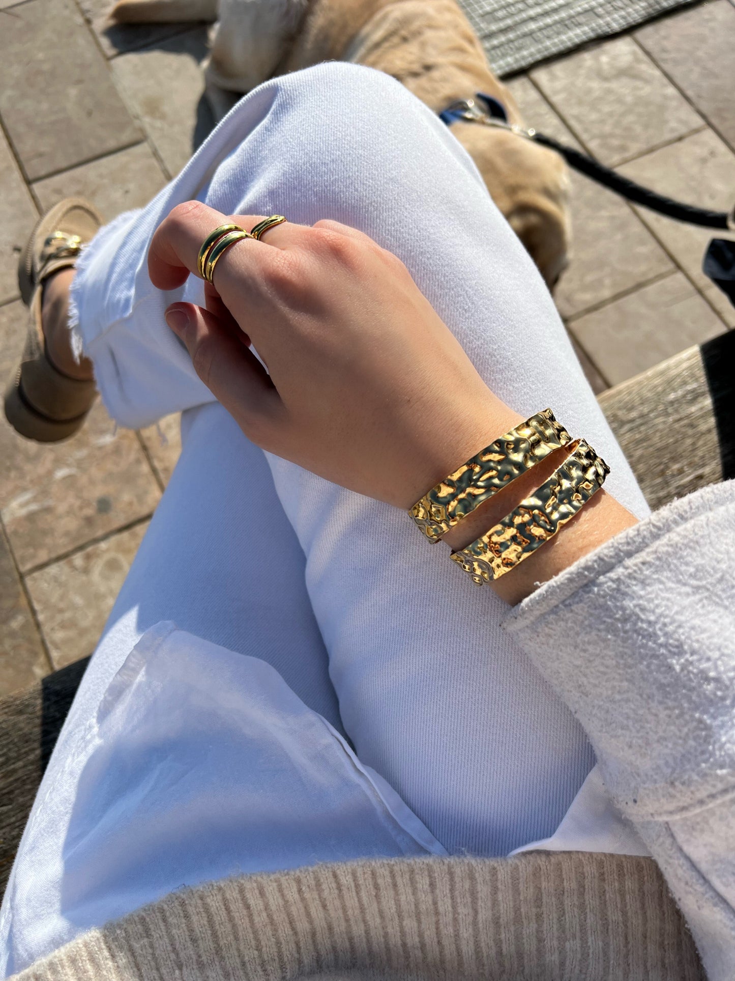 Brazaletes y anillos de acero inoxidable